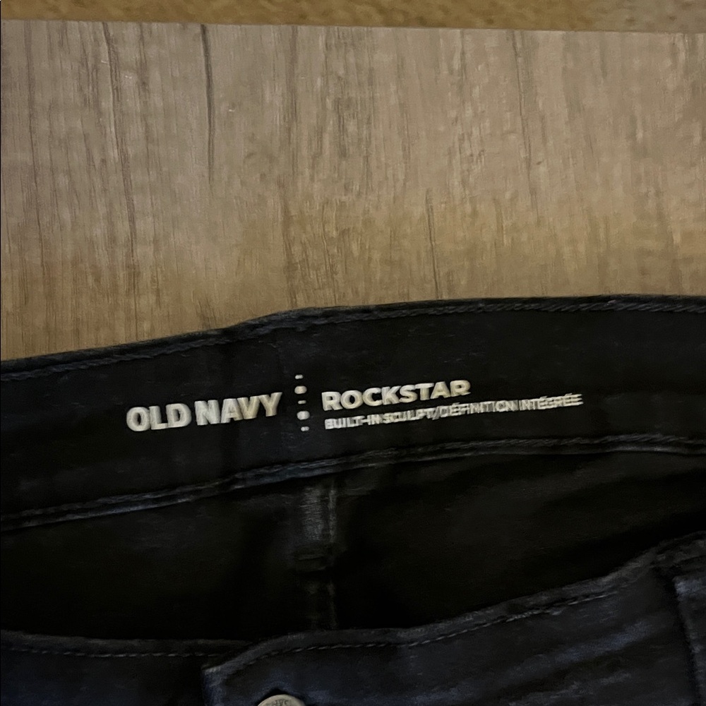 Old Navy Rockstar Black Jeans - Picture 6 of 8